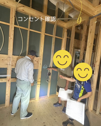打ち合わせ風景【🔌コンセント確認】 アイキャッチ画像