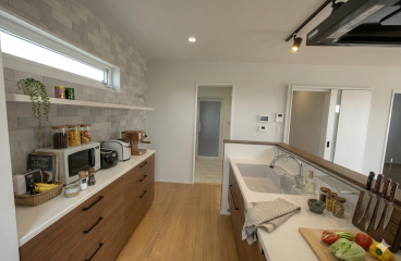 キッチン・カップボード